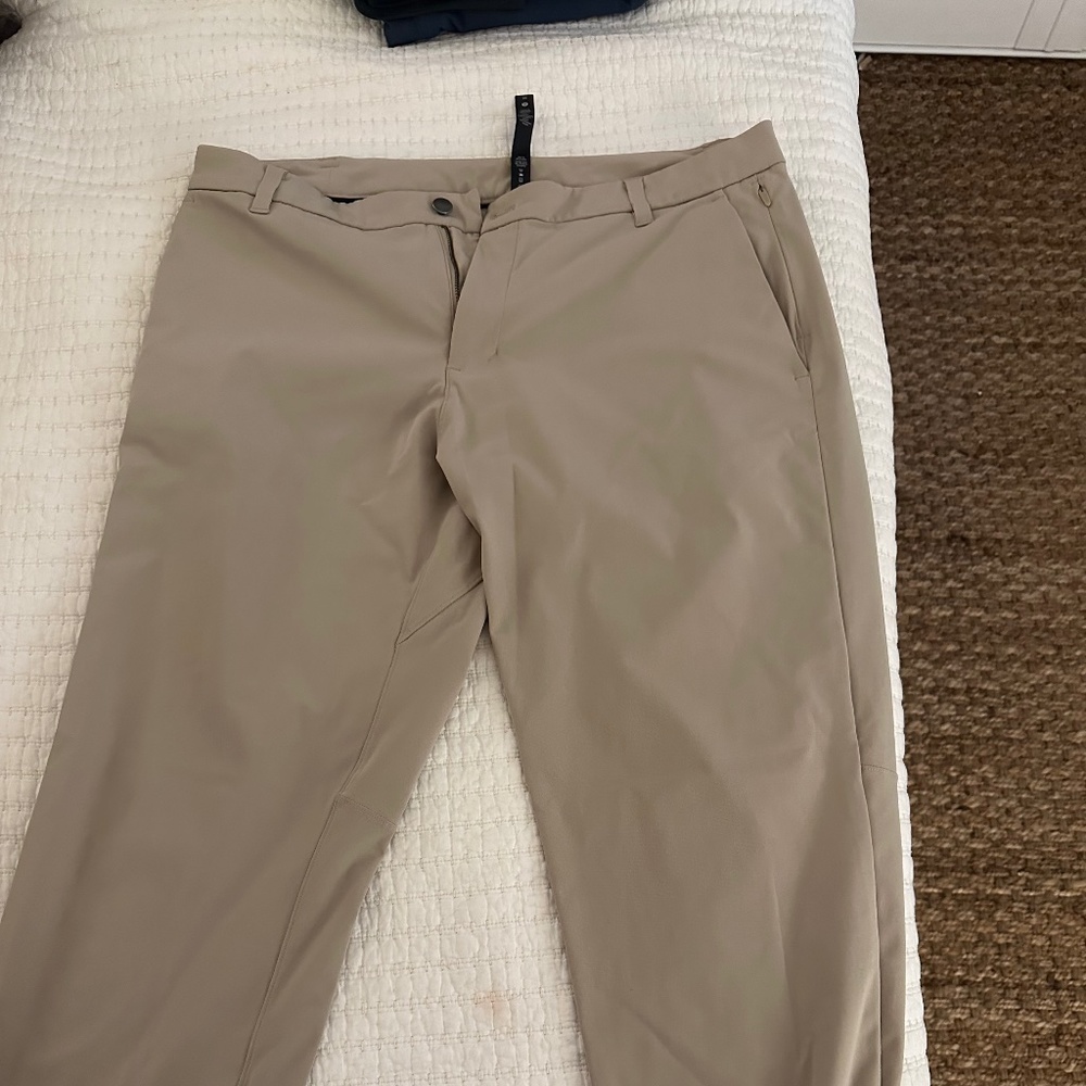 Lululemon ABC trouser pants